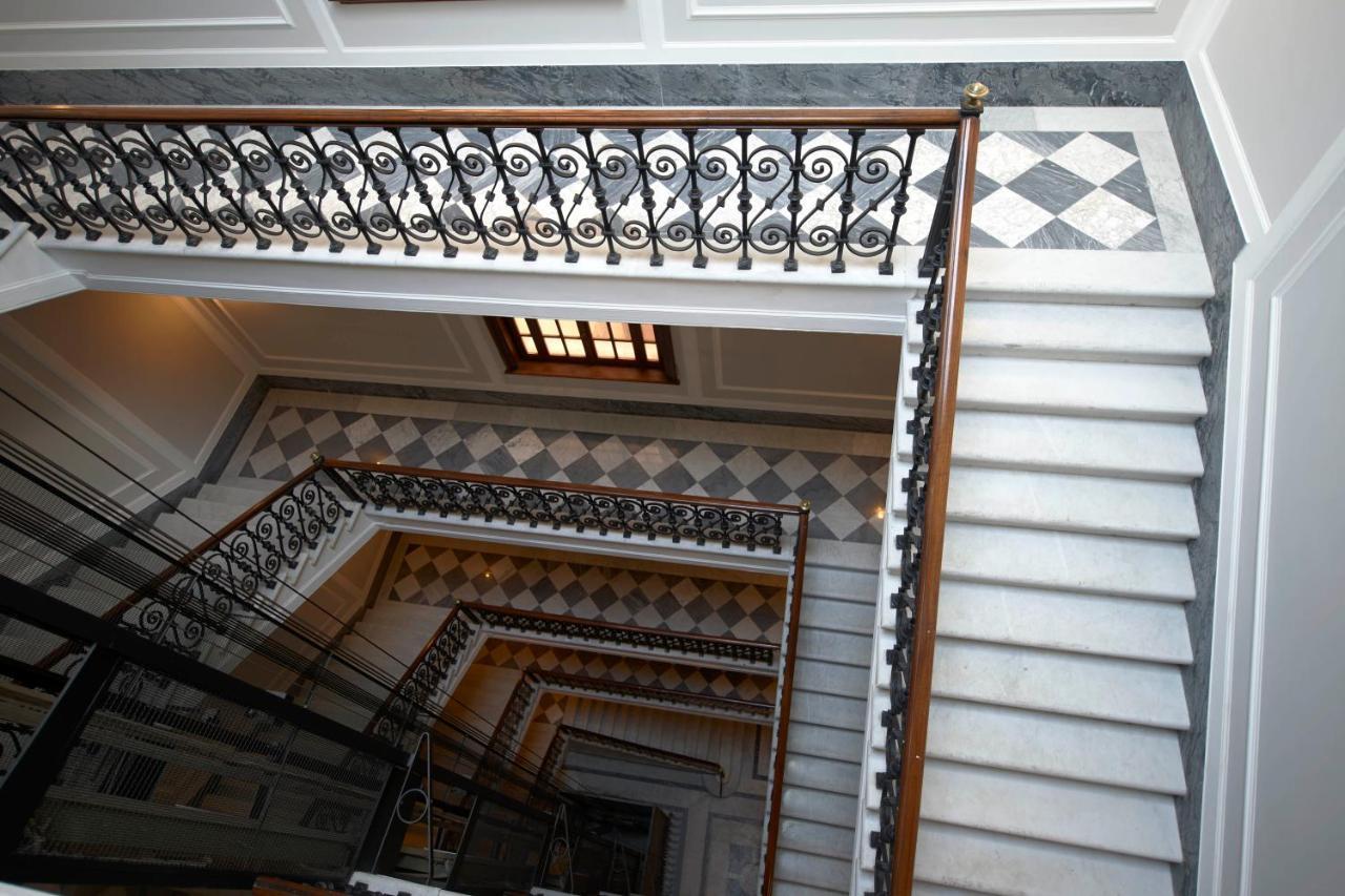 Harry'S Bar Trevi Luxury Apartments - Mignanelli Рим Экстерьер фото